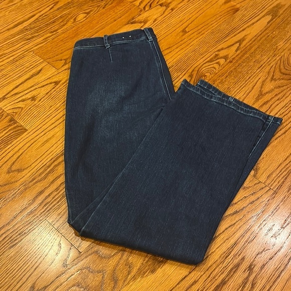 J. McLaughlin Woman’s Blue Jeans Size 10 - Picture 1 of 7
